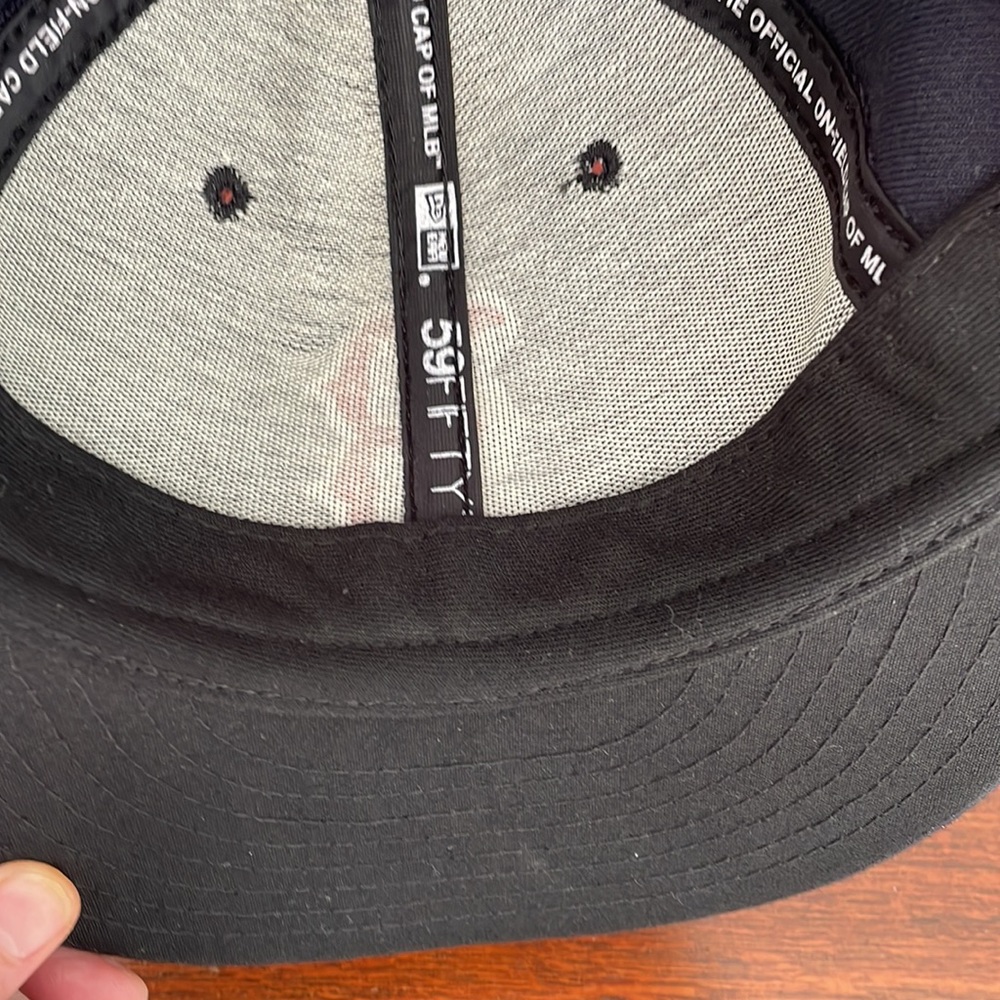 Boston Red Sox Baseball Cap - Picture 5 of 5